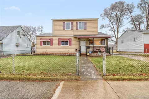 2838 Appleridge St, Ypsilanti, MI 48198