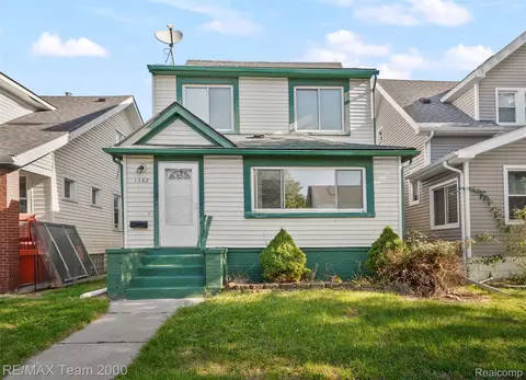 1382 Euclid St, Lincoln Park, MI 48146