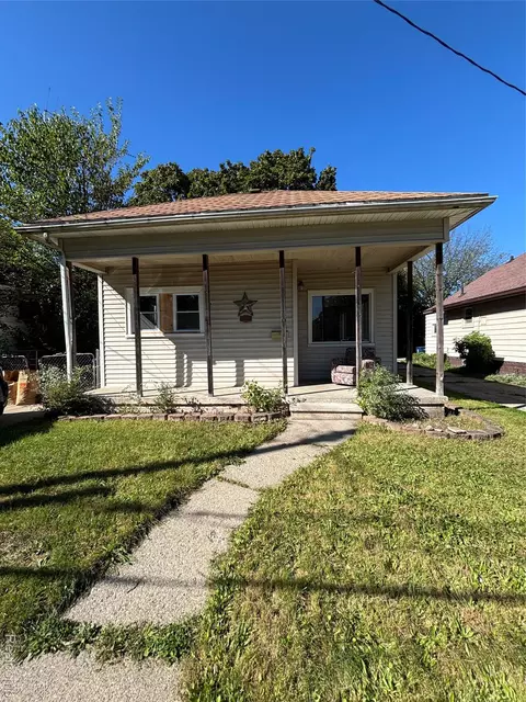 1126 Clancy Ave, Flint, MI 48503
