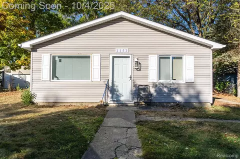 1153 Stanley Ave, Pontiac, MI 48340