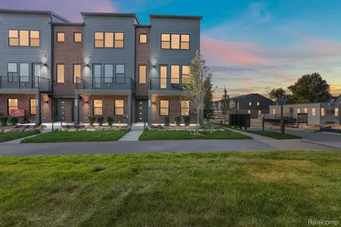 2157 Evergreen Ln #23, Pittsfield, MI 48103