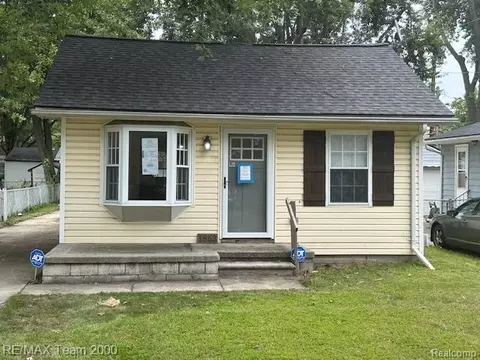 1853 S Linville Ave, Westland, MI 48186