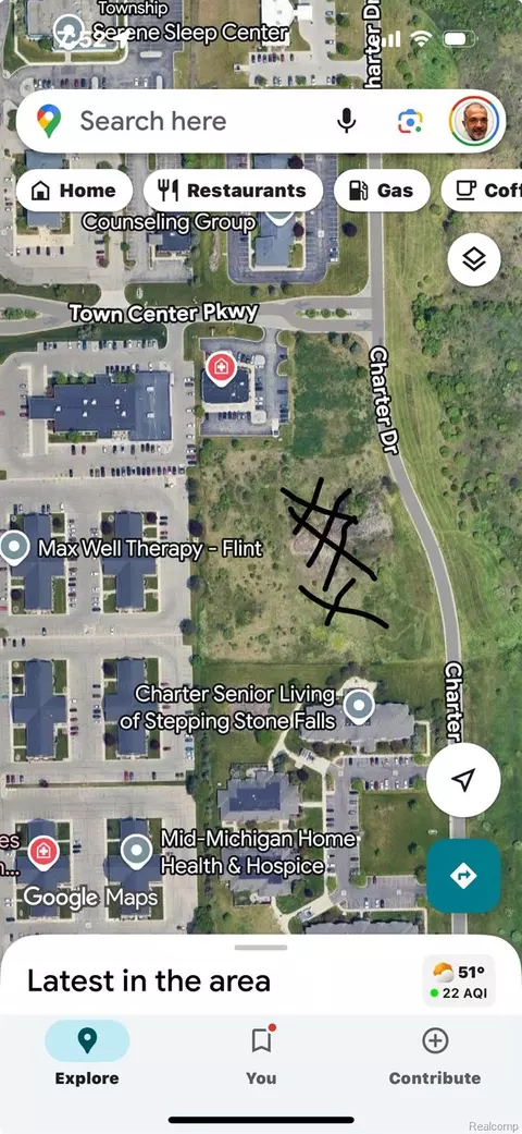 2 Charter Dr, Flint, MI 48532