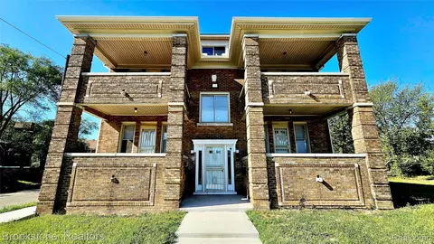 3784 Edison St, Detroit, MI 48206