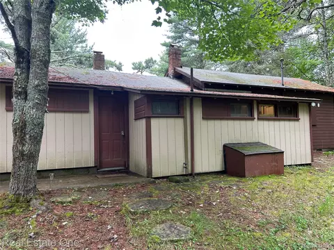 2923 W Michigan Shores St # W, Doyle, MI 49840