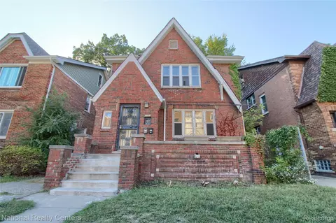 17331 Quincy St, Detroit, MI 48221