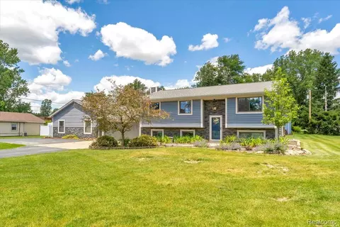 27520 West Rd, Huron, MI 48164
