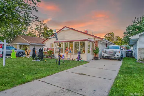 7847 William St, Taylor, MI 48180