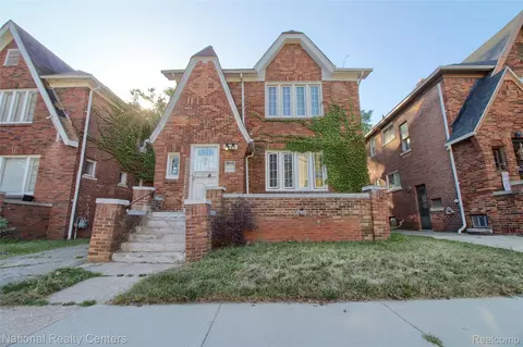 17201 Quincy St, Detroit, MI 48221