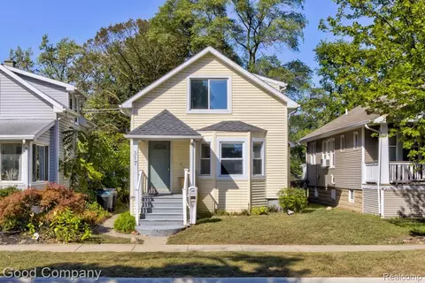 317 E Cambourne St, Ferndale, MI 48220