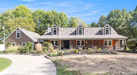 13335 Bunton Rd, Augusta, MI 48191