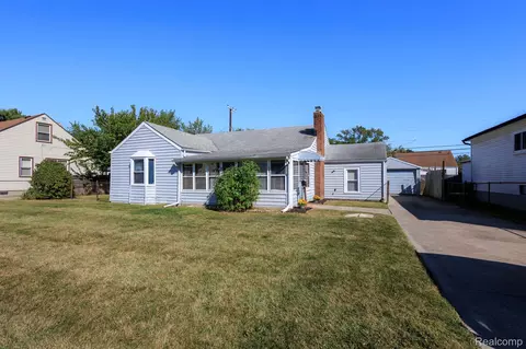 23276 Stewart Ave, Warren, MI 48089