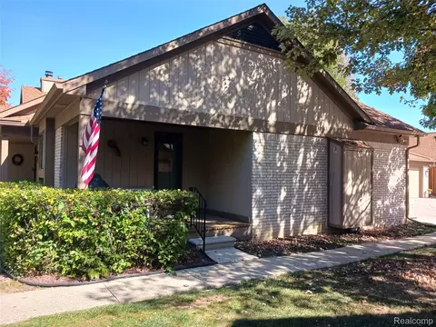 20445 Villa Grande Cir, Clinton Township, MI 48038