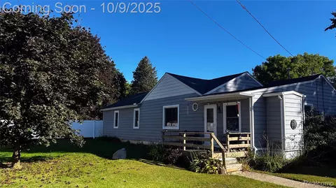 10024 Stover Rd, Forest, MI 48463