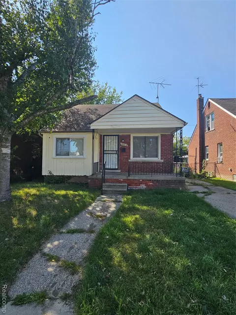 14072 Carlisle St, Detroit, MI 48205