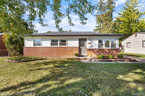 47425 Jeffry, Utica, MI 48317