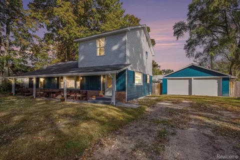 321 Gaway St, Vassar, MI 48768