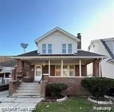 6852 Jonathon St, Dearborn, MI 48126