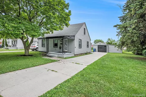 20826 Gentner St, Warren, MI 48089