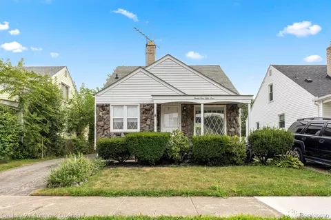 2154 White Ave, Lincoln Park, MI 48146