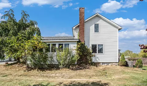 11295 E Lytle Rd, Venice, MI 48449