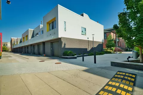2835 Brush St, Detroit, MI 48201