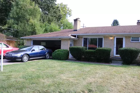 3203 Martharose Ct, Flint, MI 48504