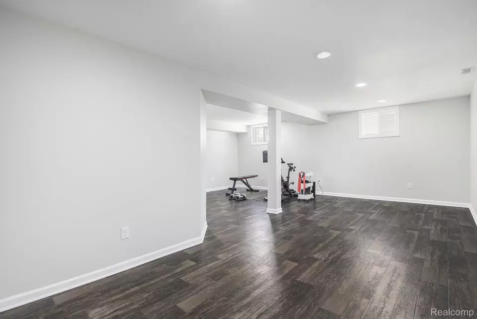 Other - 1566 E George Ave, Hazel Park, MI 48030 photo 5 of 8