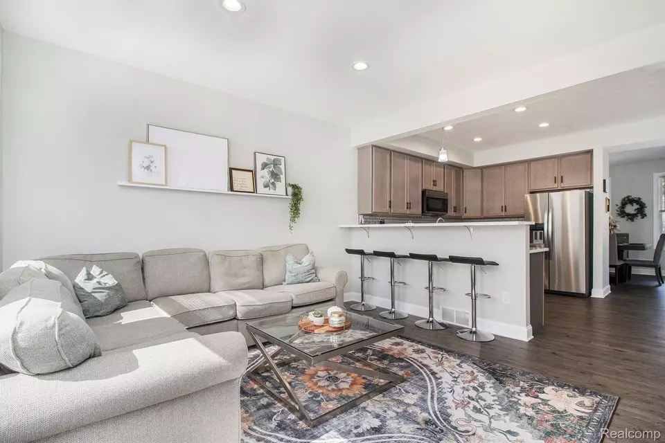 Other - 1566 E George Ave, Hazel Park, MI 48030 photo 2 of 8