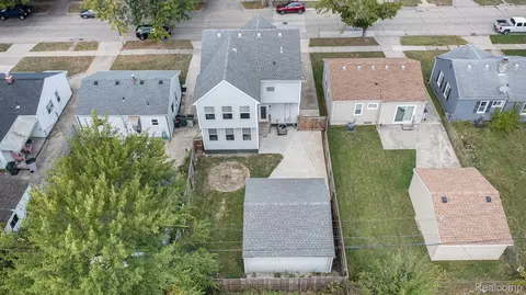 View/Area - 1566 E George Ave, Hazel Park, MI 48030 photo 1 of 5