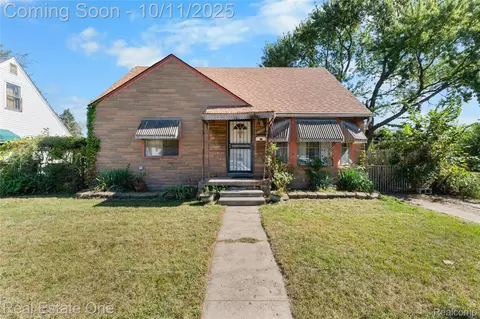 20460 Cardoni St, Highland Park, MI 48203