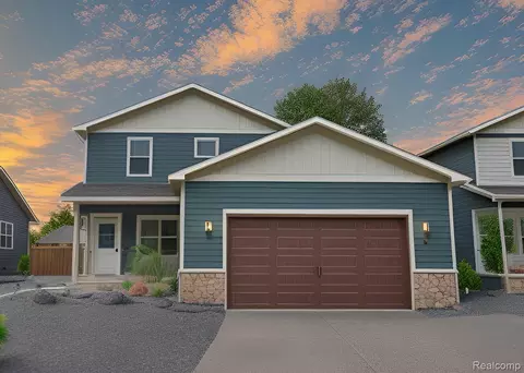 23533 Donaldson St, Clinton Township, MI 48035