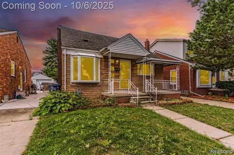 1483 Moran Ave, Lincoln Park, MI 48146