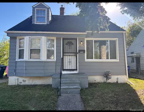 18930 Mccormick St, Detroit, MI 48224