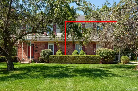 24709 Greater Mack Ave #3, Saint Clair Shores, MI 48080