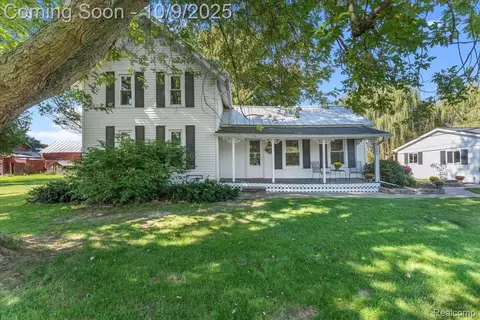 3009 Gruber Rd, Raisinville, MI 48162