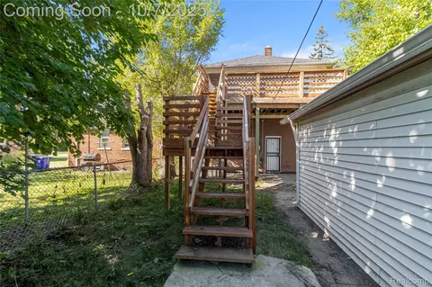 19206 Westphalia St, Detroit, MI 48205