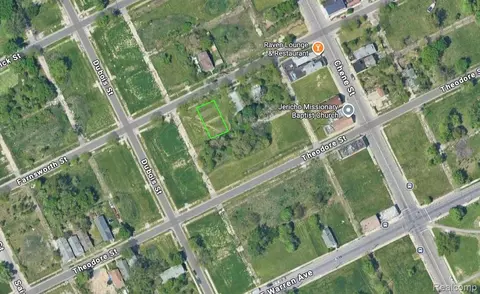 2242 Farnsworth St, Detroit, MI 48211