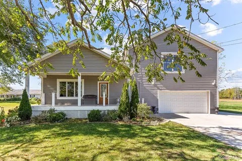 23364 Clark Rd, Belleville, MI 48111