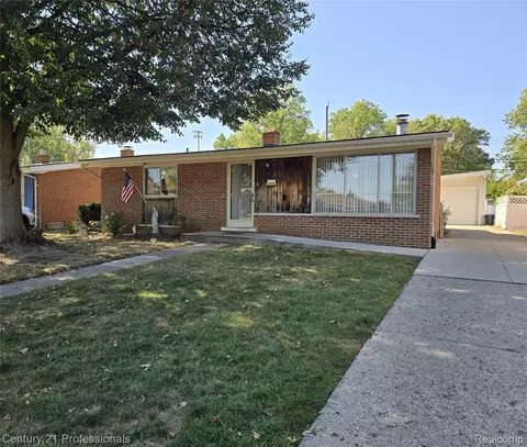489 Henry Ruff Rd, Garden City, MI 48135