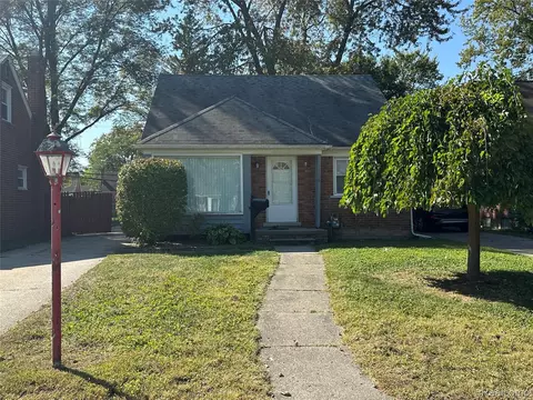 256 Brentwood St, Inkster, MI 48141