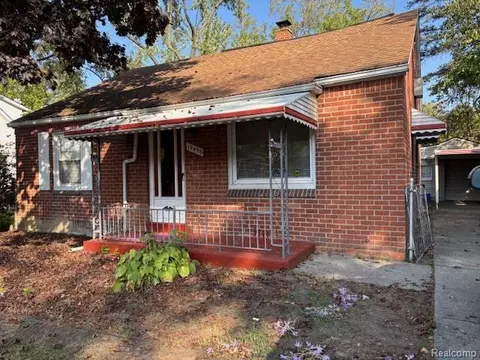 19498 Brady, Redford, MI 48240
