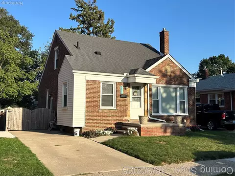7221 Winona Ave, Allen Park, MI 48101