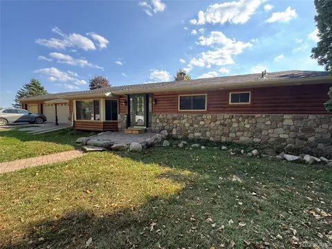 1243 Kile Rd, Metamora, MI 48455