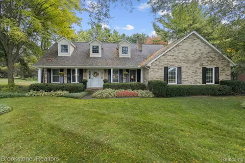 68208 Wingate Dr, Washington, MI 48095