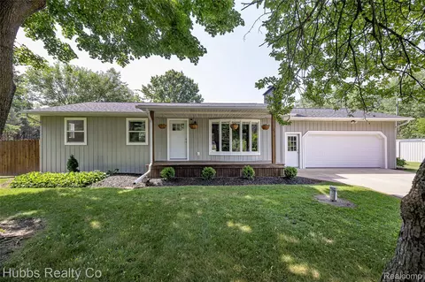 9373 Birch Run Rd, Arbela, MI 48746