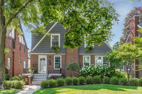 1915 Northwood Blvd, Royal Oak, MI 48073