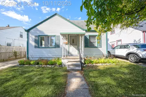 23723 Tawas Ave, Hazel Park, MI 48030