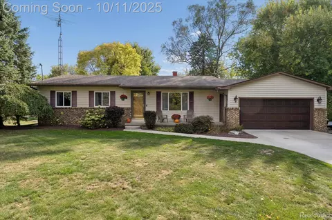 6457 Bristol Rd, Swartz Creek, MI 48473