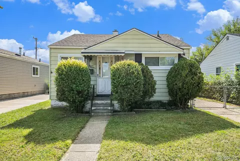 1212 E Rowland Ave, Madison Heights, MI 48071